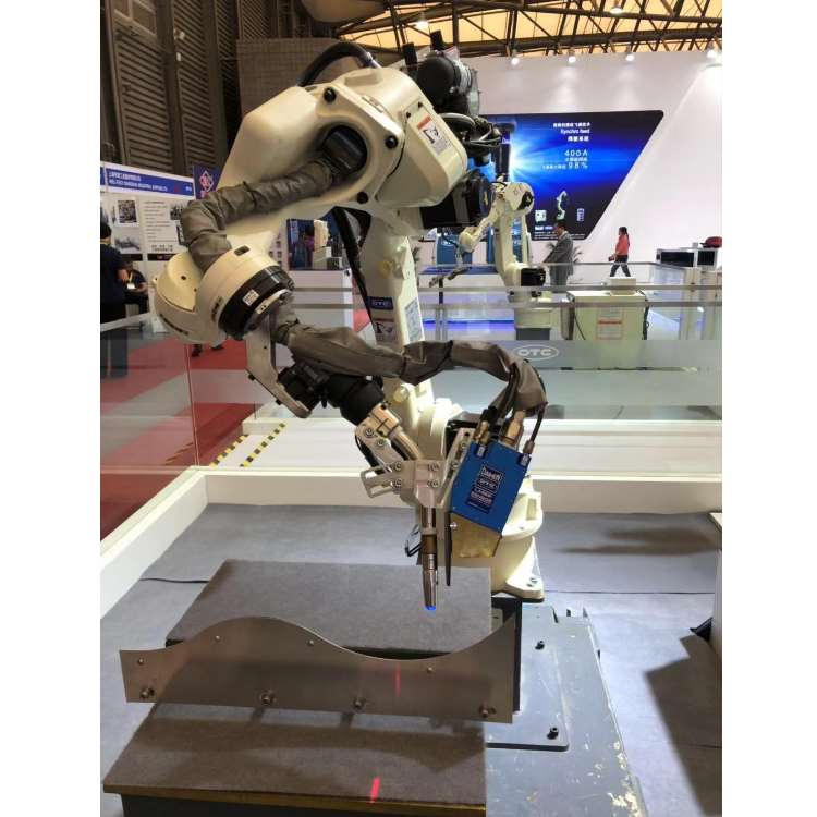 ذراع روبوت لحام سداسي المحاور  - مراجعة Robot Gripper وسعره
